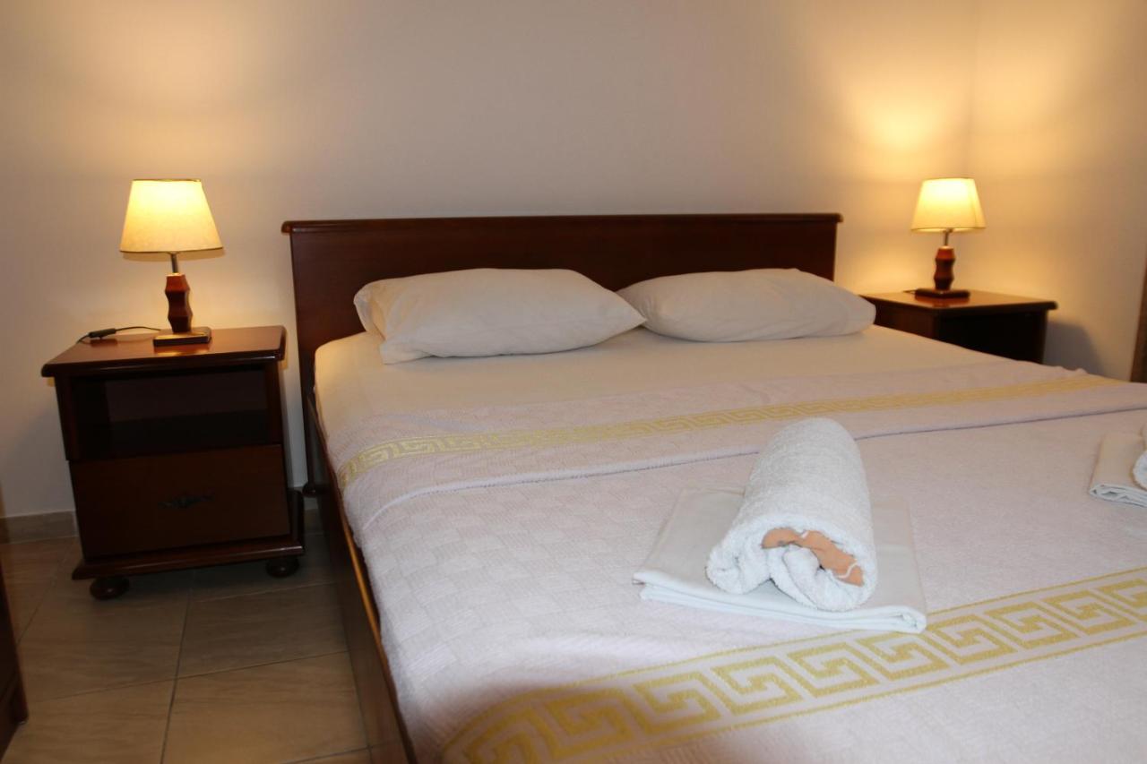 Apartments Muhar Sveti Stefan Bagian luar foto